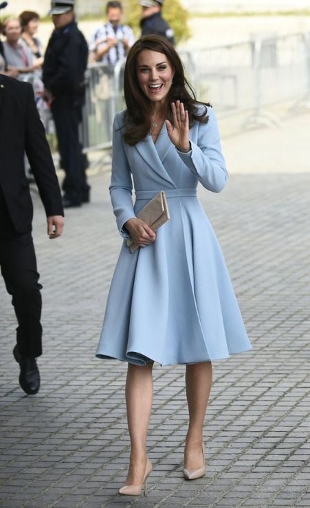 Vestido Casaco Kate Middleton